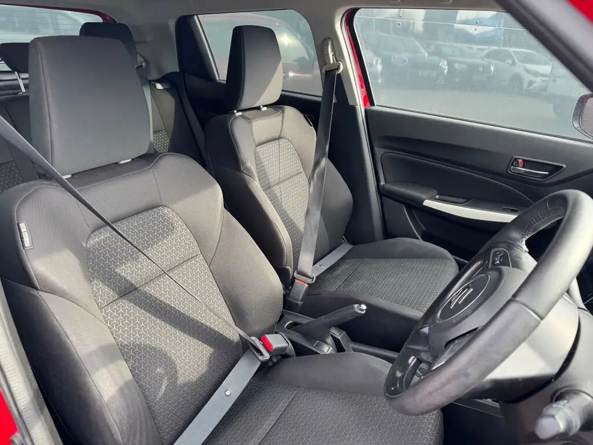 2020-suzuki-swift-12-dualjet-sz-t-90ps-1242cc-big-15