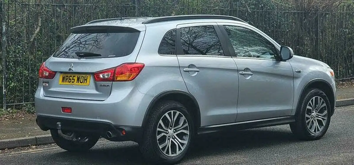 2015-mitsubishi-asx-22di-d-zc-h-big-9
