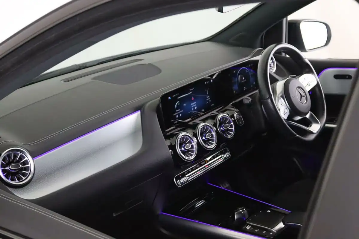 2022-mercedes-benz-b-class-20d-b200d-amg-line-edition-executive-big-11
