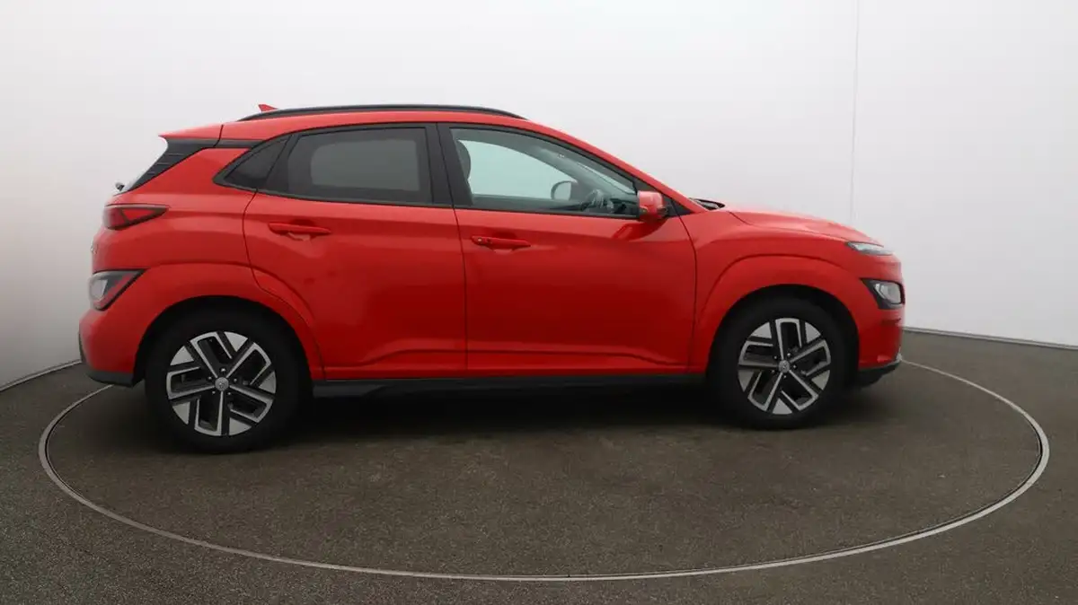 2022-hyundai-kona-e-premium-204ps-64kwh-7kw-obc-big-8