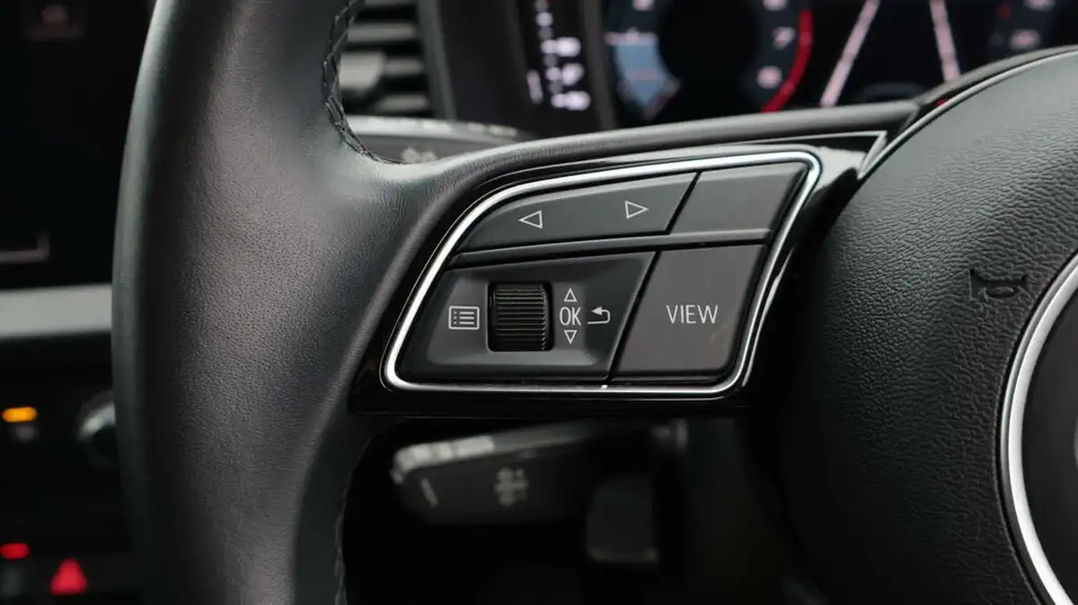 2022-audi-a1-10-30-tfsi-technik-big-23