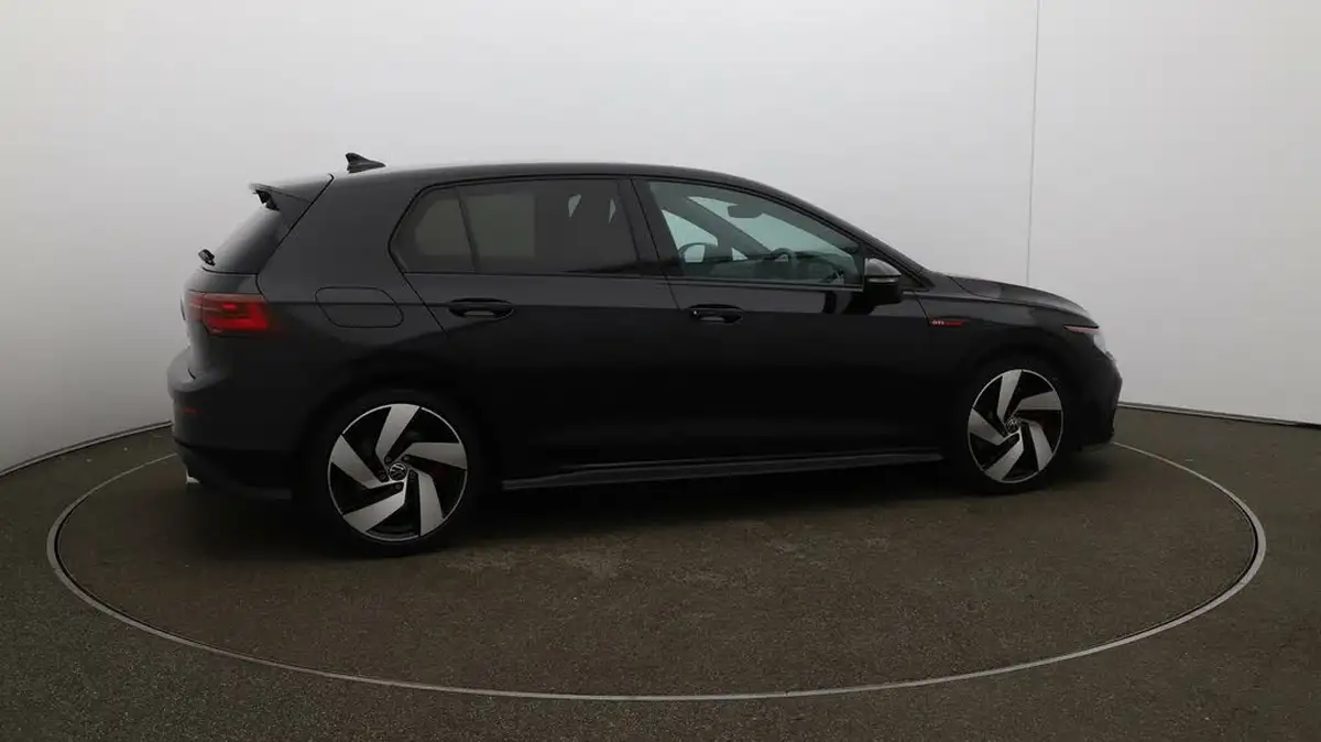 2022-volkswagen-golf-20-tsi-gti-dsg-big-50