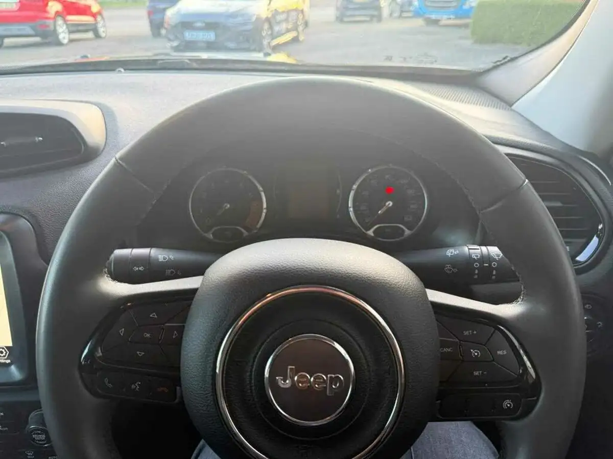 2021-jeep-renegade-10-gse-night-eagle-big-29
