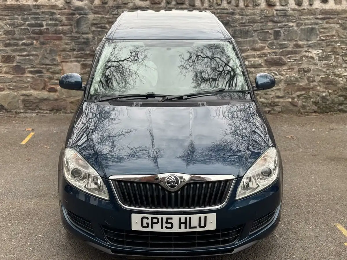 2015-skoda-roomster-16tdi-se-105ps-big-3