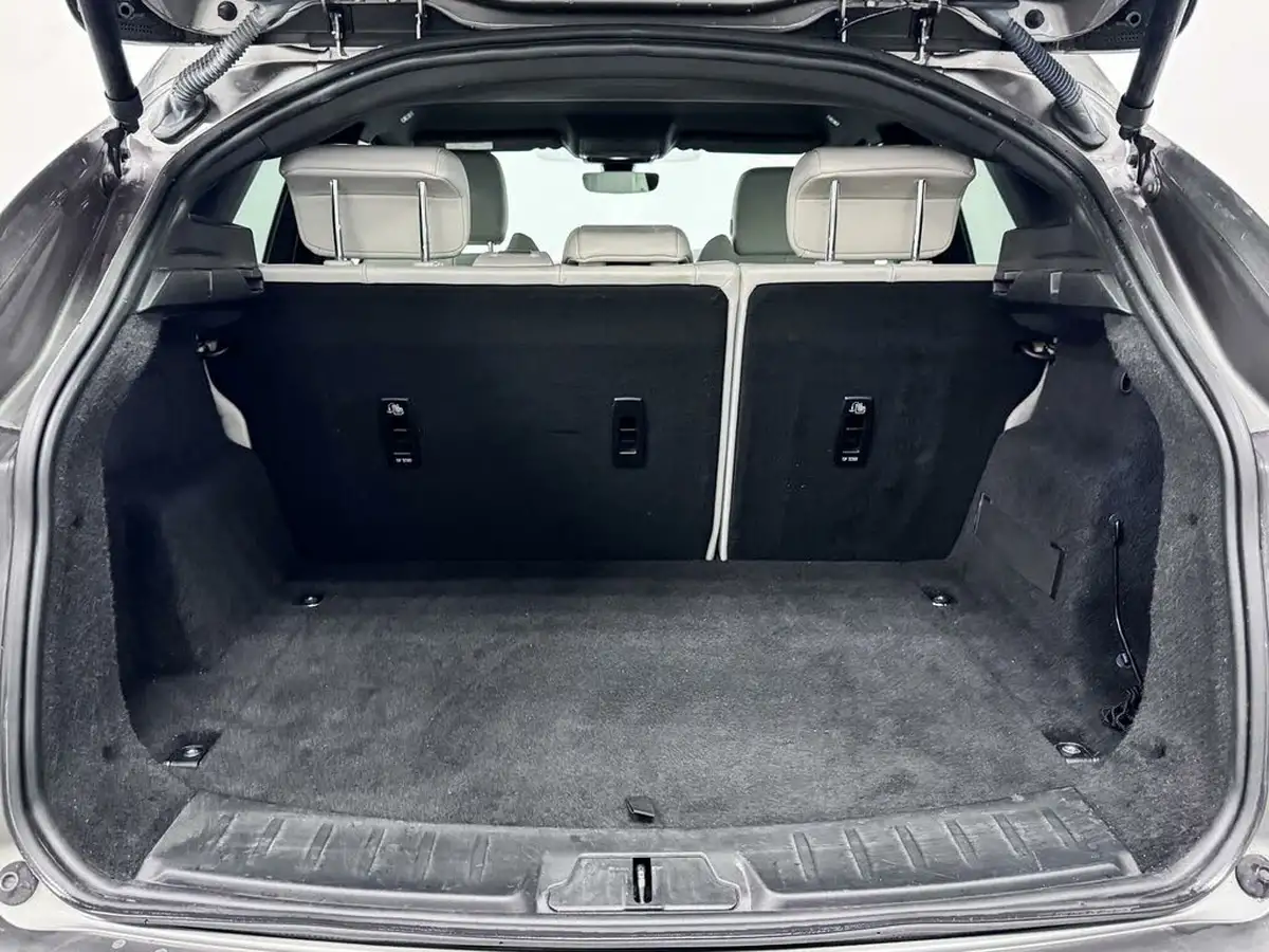 2019-jaguar-e-pace-20-i4d-r-dynamic-se-180ps-awd-auto-big-8