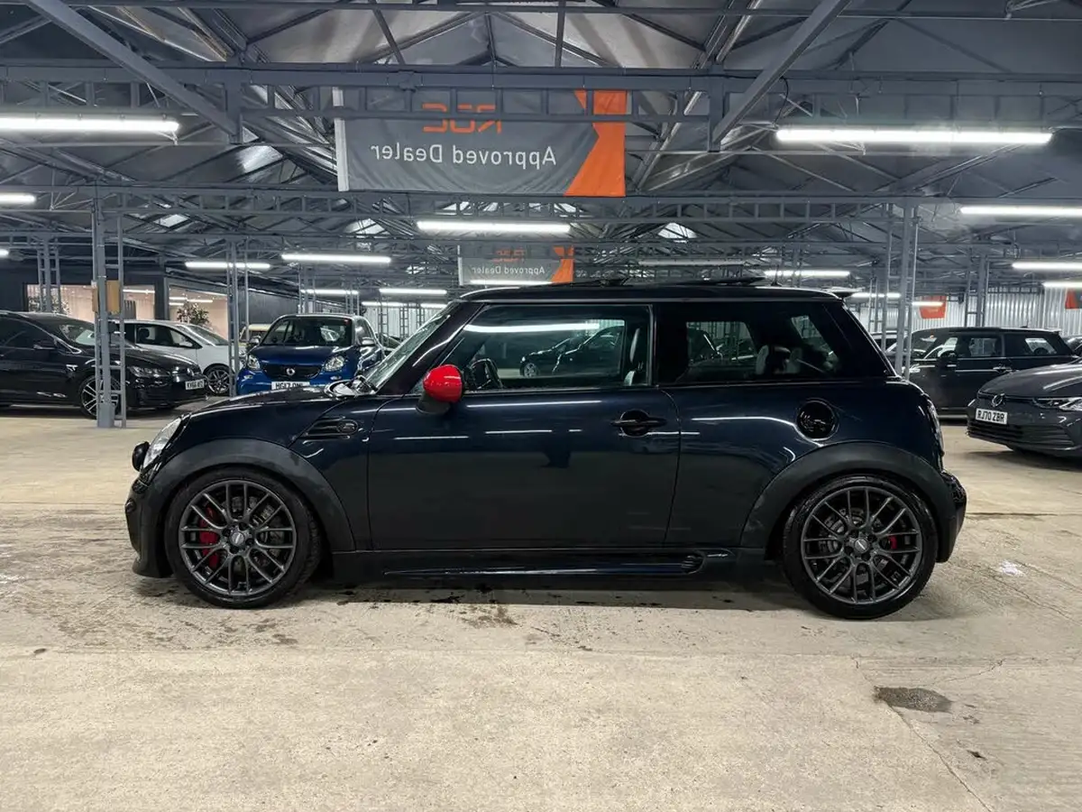 2008-mini-cooper-16-cooper-jcw-211bhp-hatchback-3d-big-11