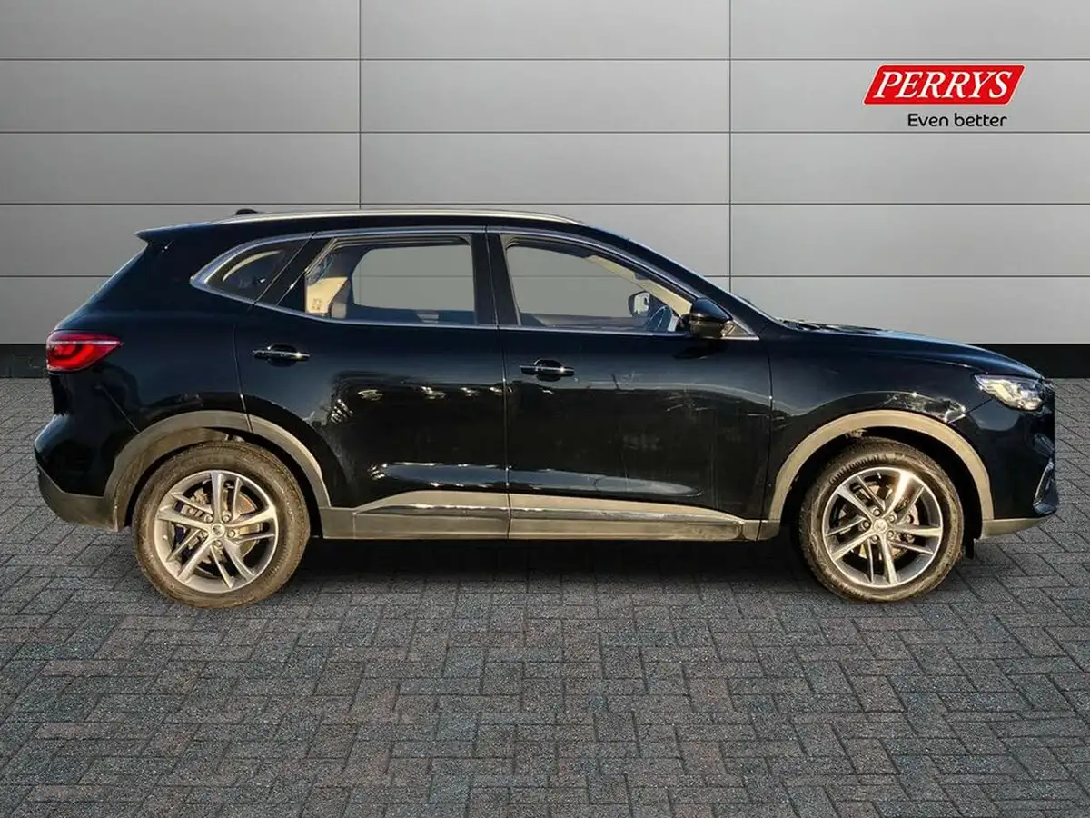2021-mg-hs-15t-gdi-exclusive-162ps-big-2