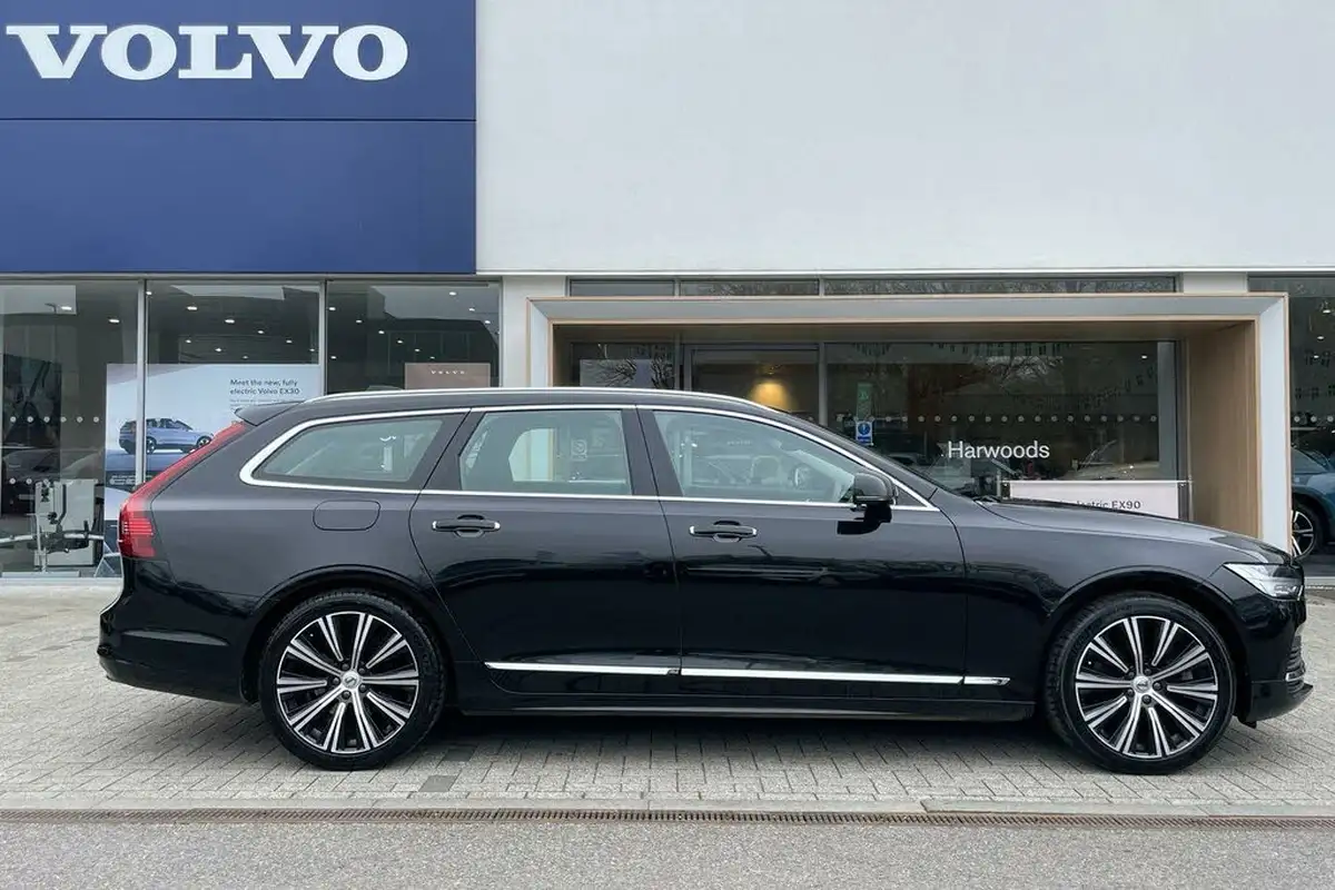 2021-volvo-v90-20-t6-inscription-350bhp-big-1