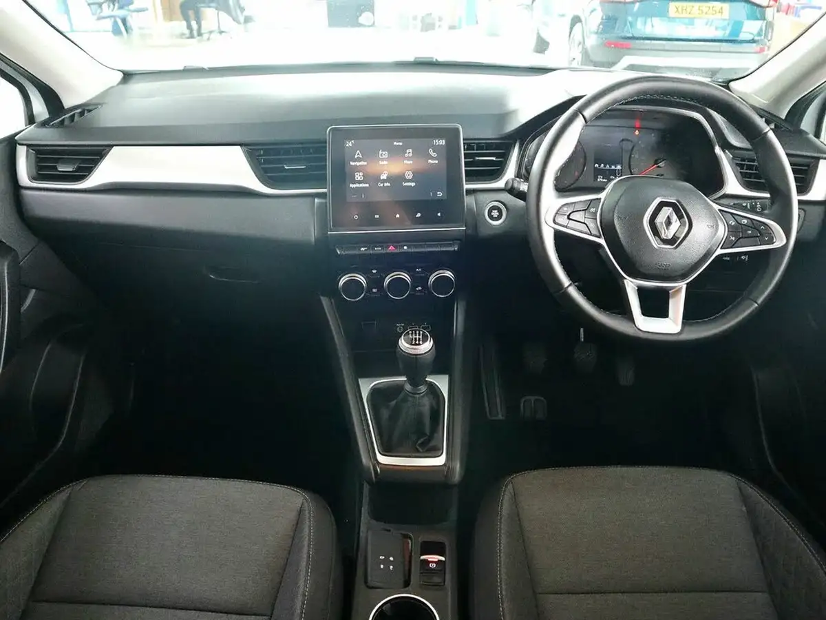 2023-renault-captur-10-tce-evolution-big-17