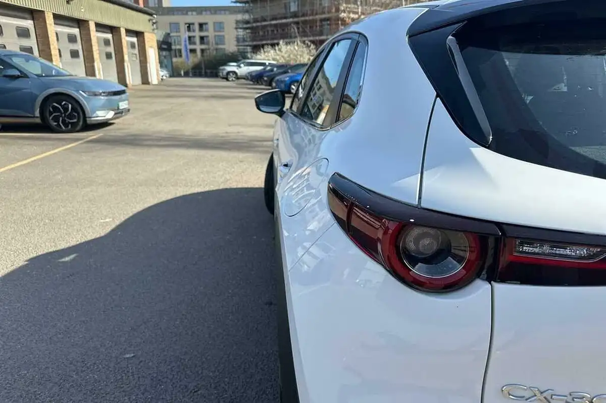 2022-mazda-cx-30-20-e-skyactiv-g-se-l-lux-big-22