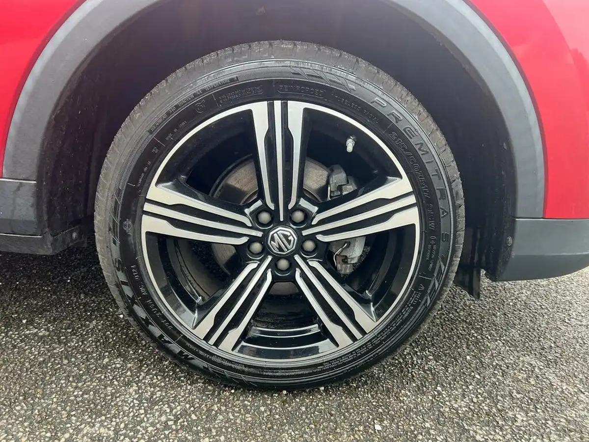 2019-mg-zs-suv-10t-gdi-exclusive-109bhp-big-13