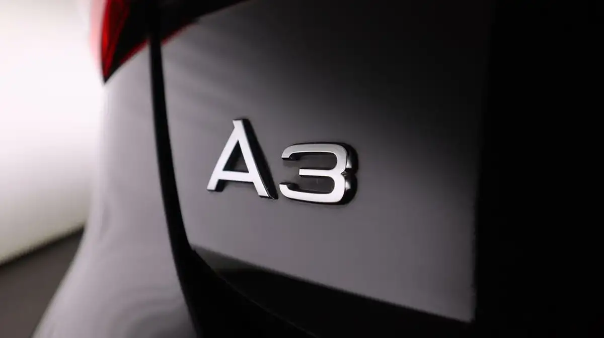 2021-audi-a3-10-30-tfsi-sportback-5d-s-tronic-big-21