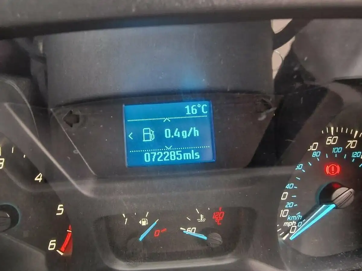 2015-ford-transit-22tdci-350-l3h3-125ps-rwd-panel-van-big-7
