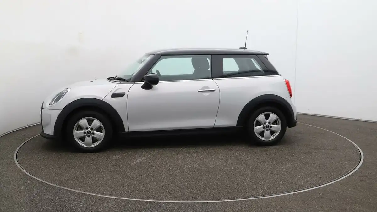 2021-mini-cooper-15-cooper-classic-hatchback-3d-big-59