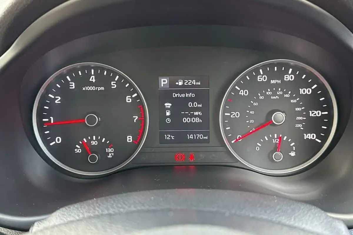 2018-kia-rio-14-3-big-10