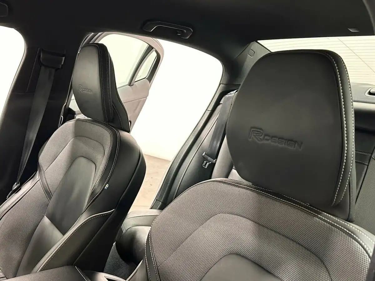 2019-volvo-s60-20-t5-r-design-plus-big-24