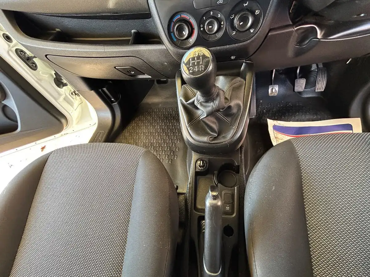 2015-fiat-doblo-cargo-13td-v-l1-refrigerated-van-big-12