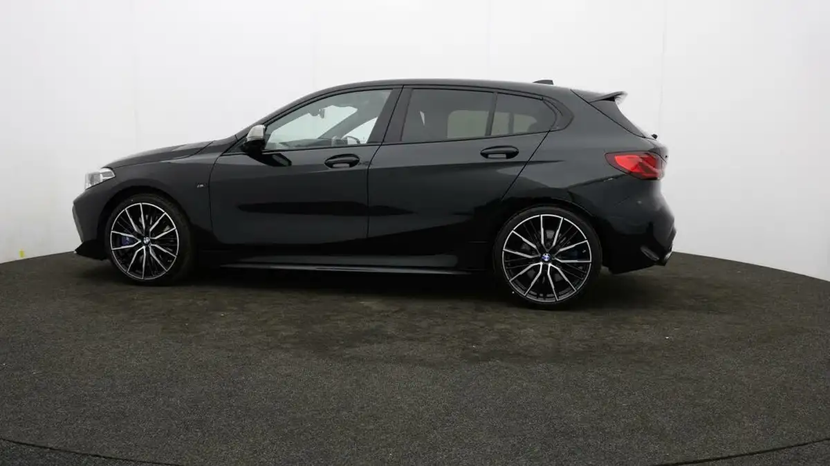 2024-bmw-1-series-20-m135i-xdrive-big-63