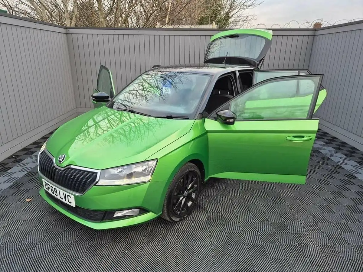 2019-skoda-fabia-10-tsi-colour-edition-big-8