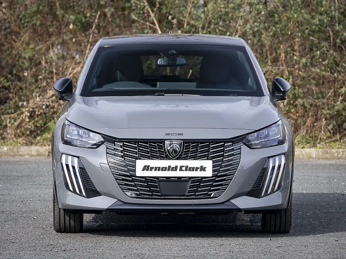 2025-peugeot-208-12-puretech-gt-100ps-big-6