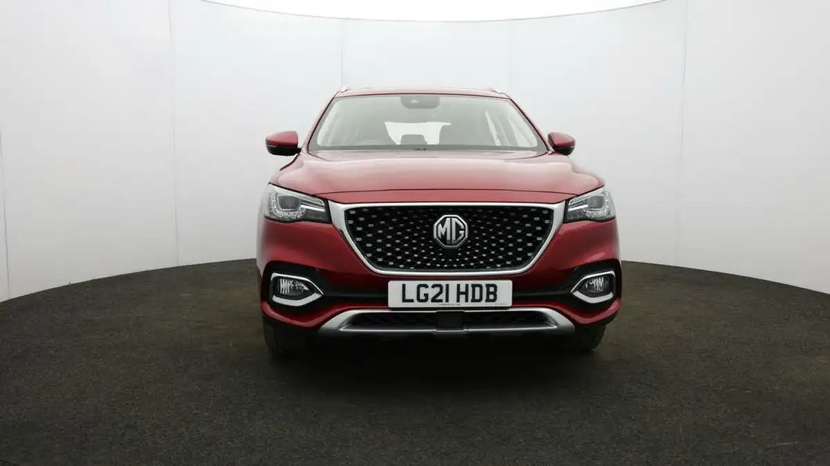 2021-mg-hs-15t-gdi-exclusive-162ps-big-1