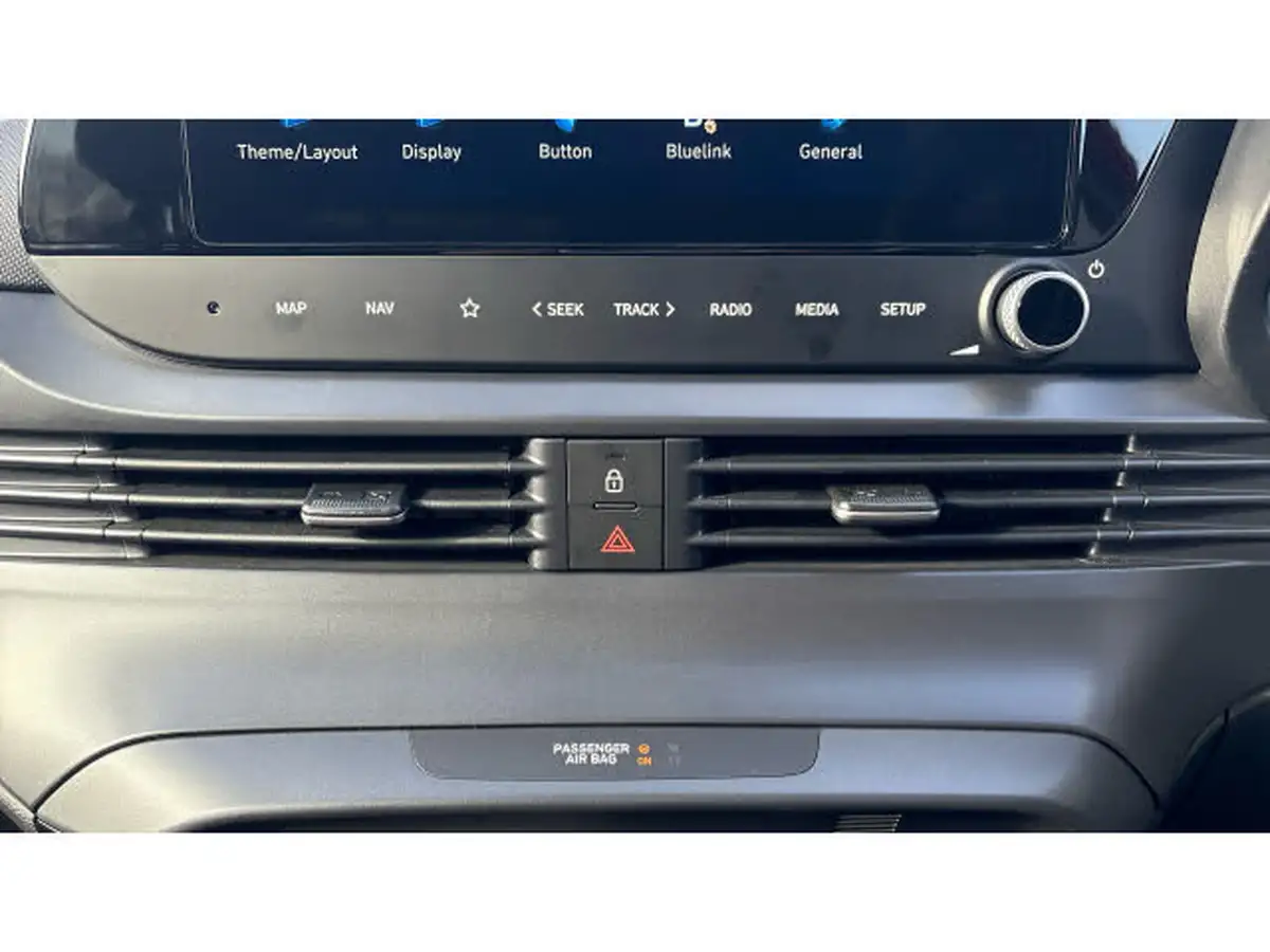 2024-hyundai-i20-10-t-gdi-premium-big-49