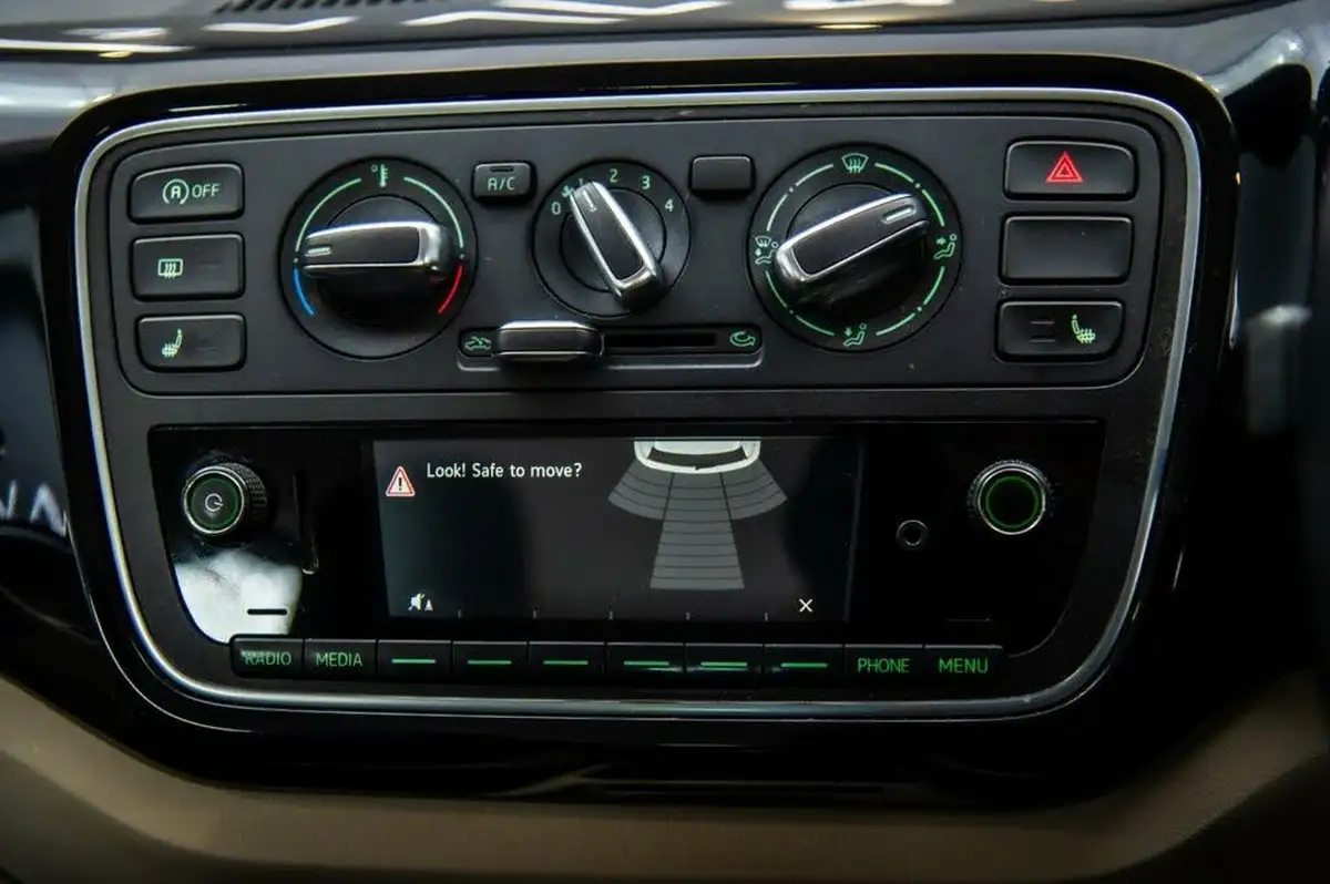 2016-skoda-citigo-10-se-l-greentech-75ps-5d-big-20