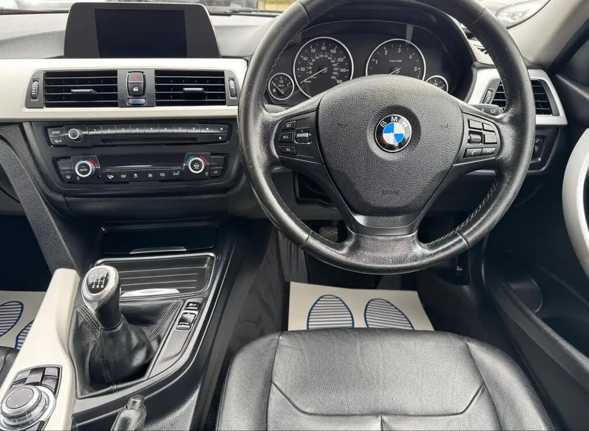 2013-bmw-3-series-20td-320d-efficientdynamics-163bhp-efficientdynamics-ss-saloon-4d-big-13