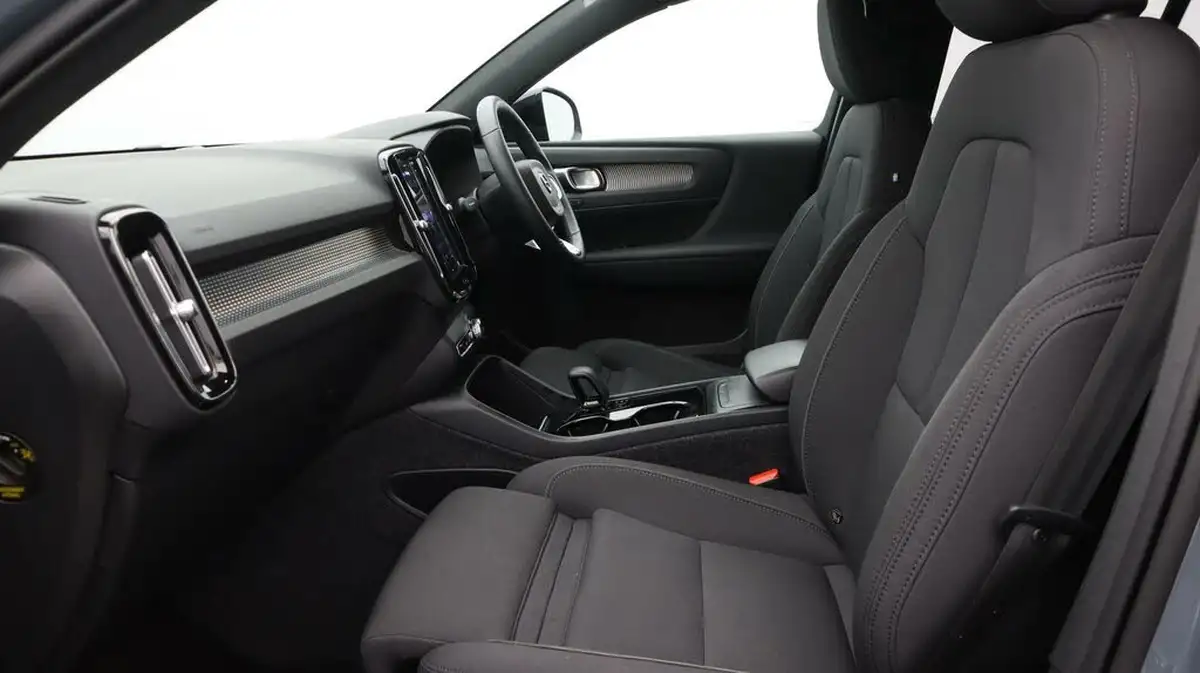 2021-volvo-xc40-e-twin-recharge-plus-big-14