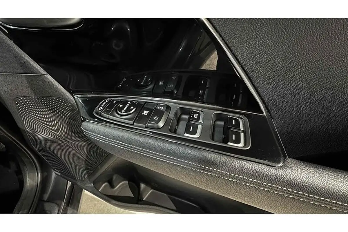 2021-kia-niro-16-gdi-2-big-22