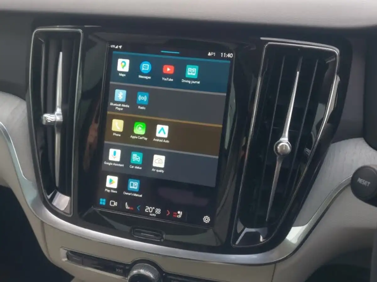 2024-volvo-v60-20-t8-ultra-big-12