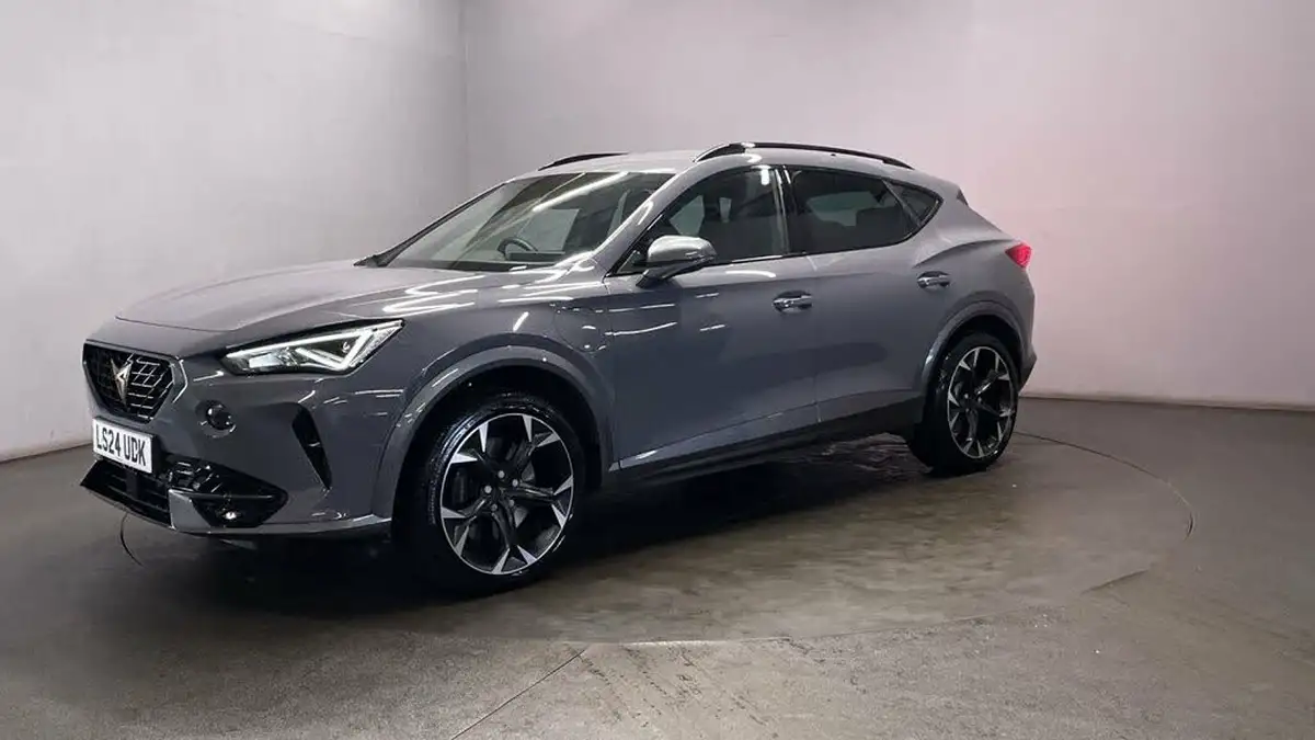 2024-cupra-formentor-14-e-hybrid-vz2-big-3