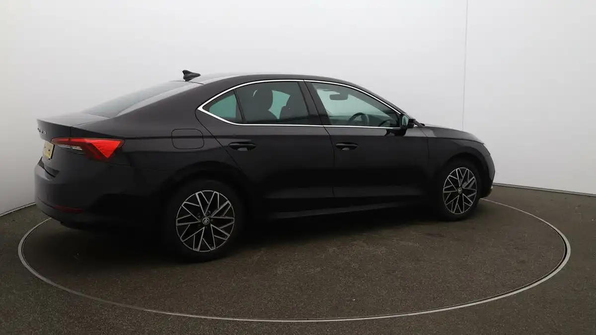 2020-skoda-octavia-15-tsi-se-l-first-edition-hatchback-big-44