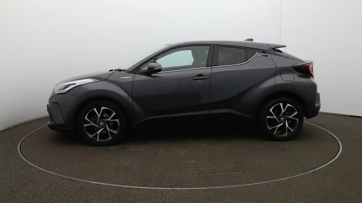 2020-toyota-c-hr-18-vvt-i-design-big-4