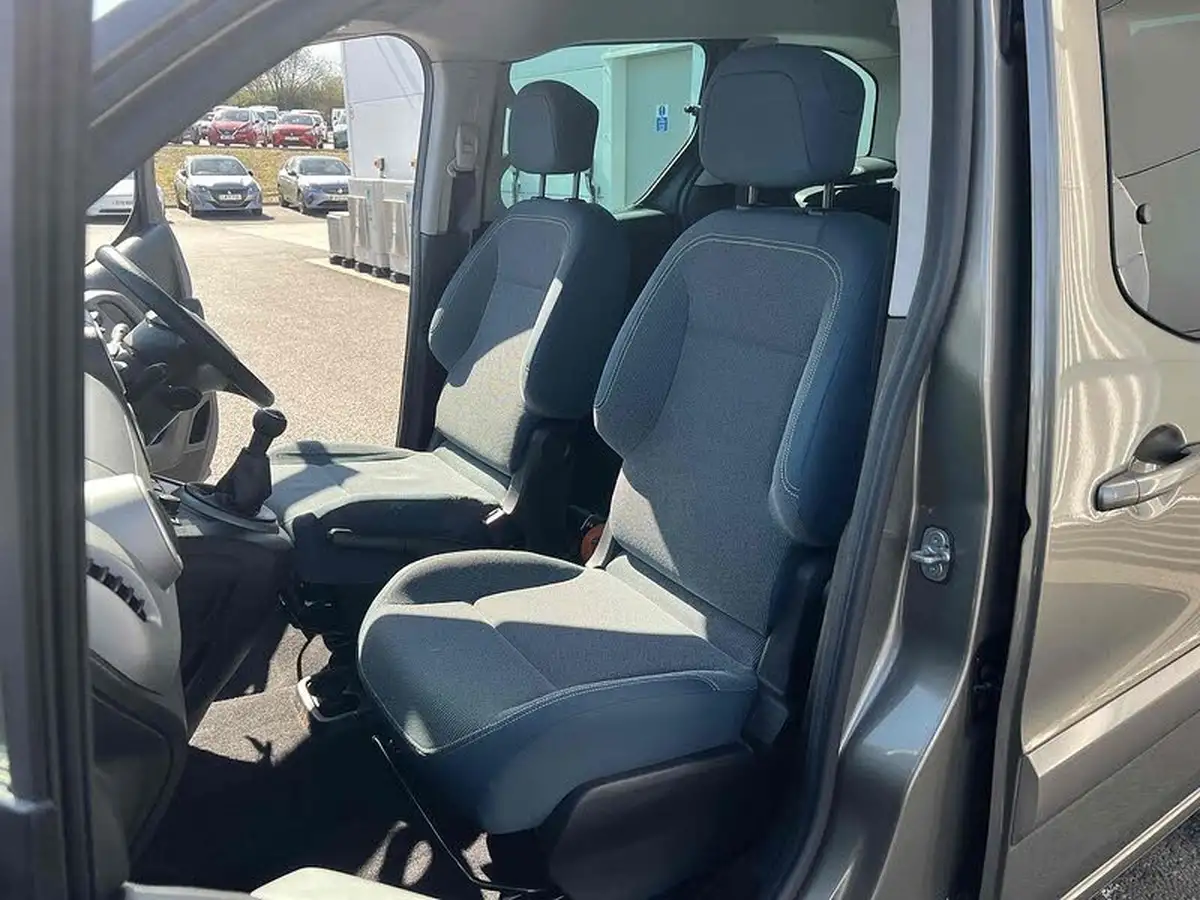 2017-citroen-berlingo-16bluehdi-multispace-feel-100ps-big-23