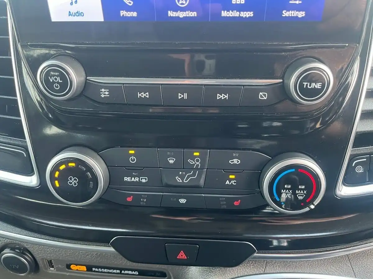 2021-ford-tourneo-custom-20tdci-320-l2-titanium-x-mhev-185pseu6dt-big-28
