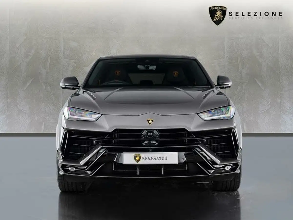 2023-lamborghini-urus-40-no-trim-big-4