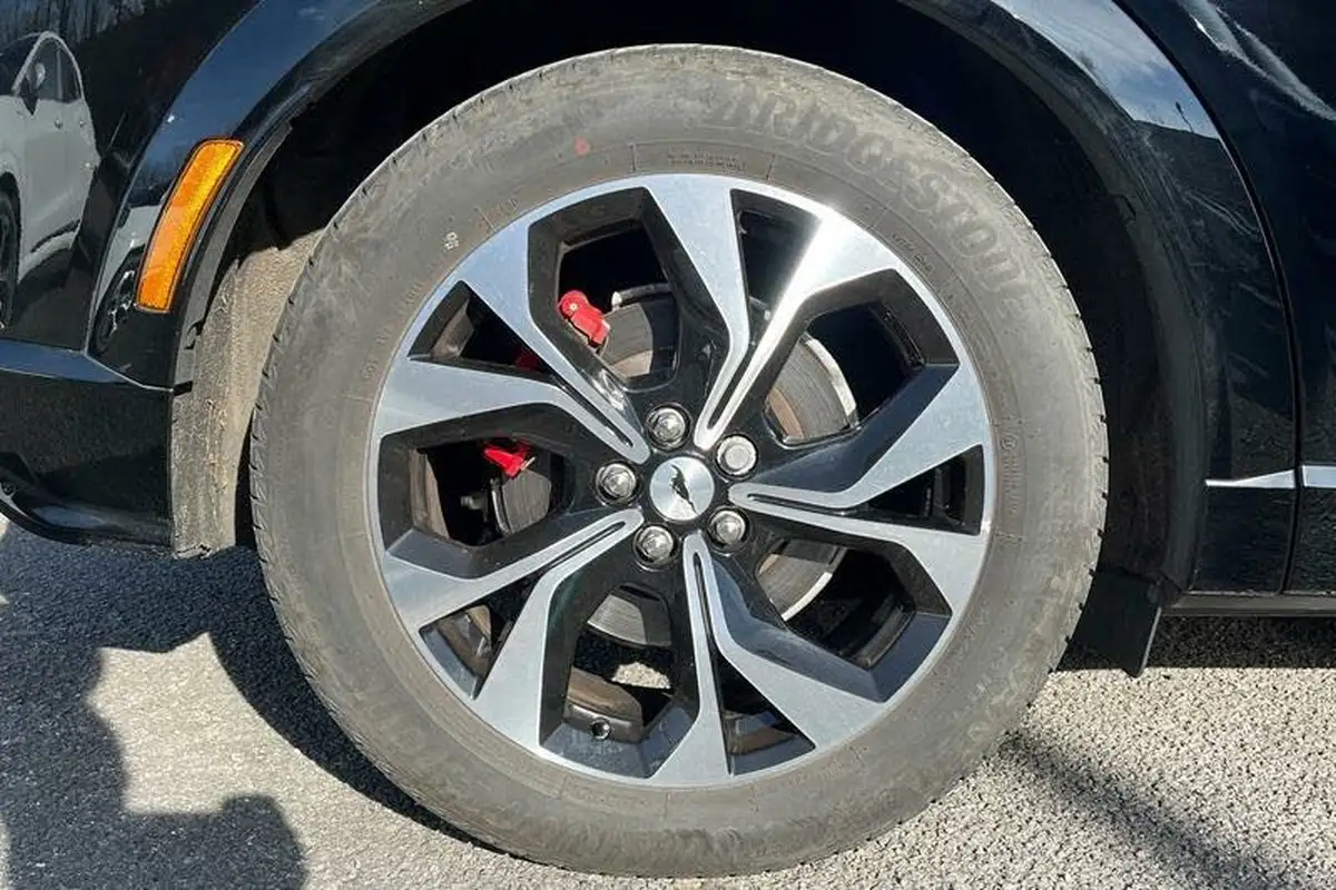 2021-ford-mustang-mach-e-e-standard-range-68kwh-awd-big-7