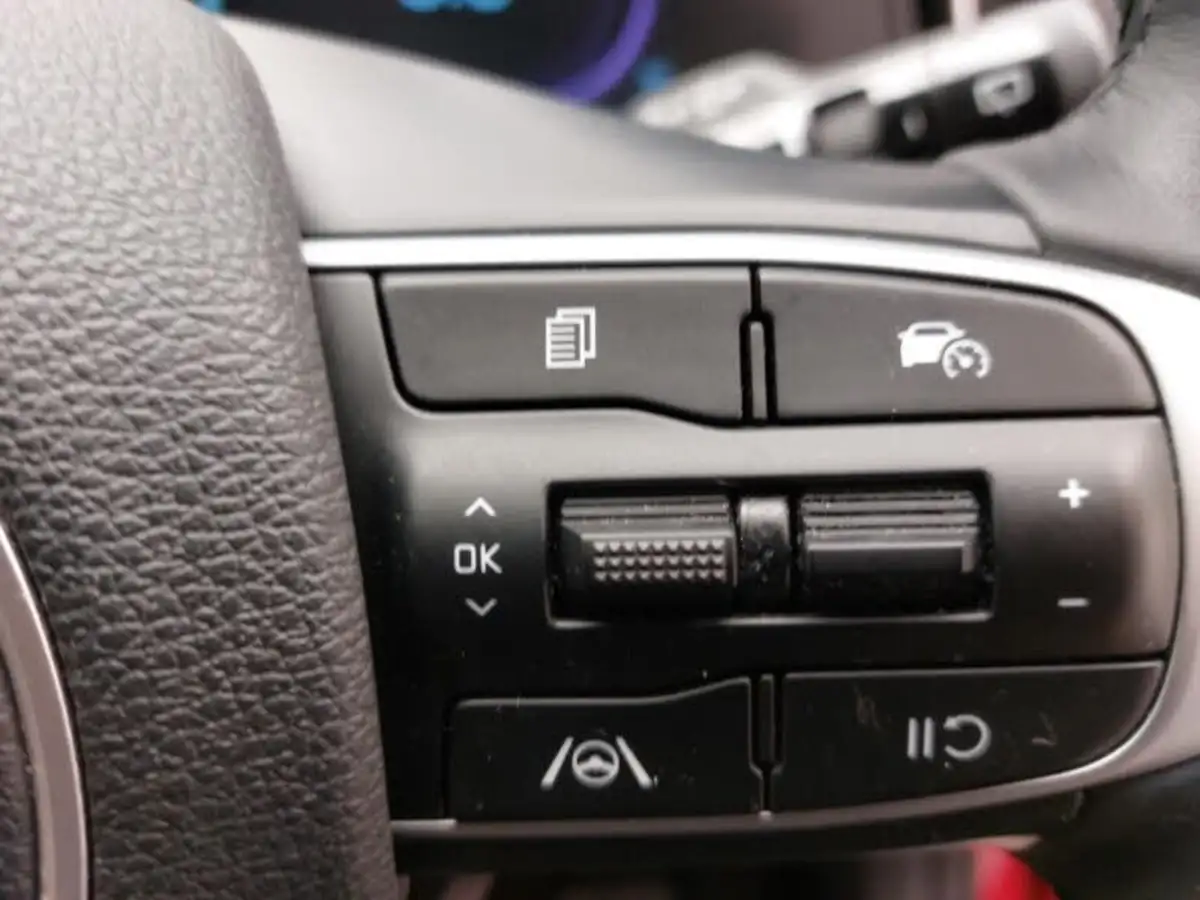 2023-kia-sportage-16-t-gdi-gt-line-148bhp-big-17