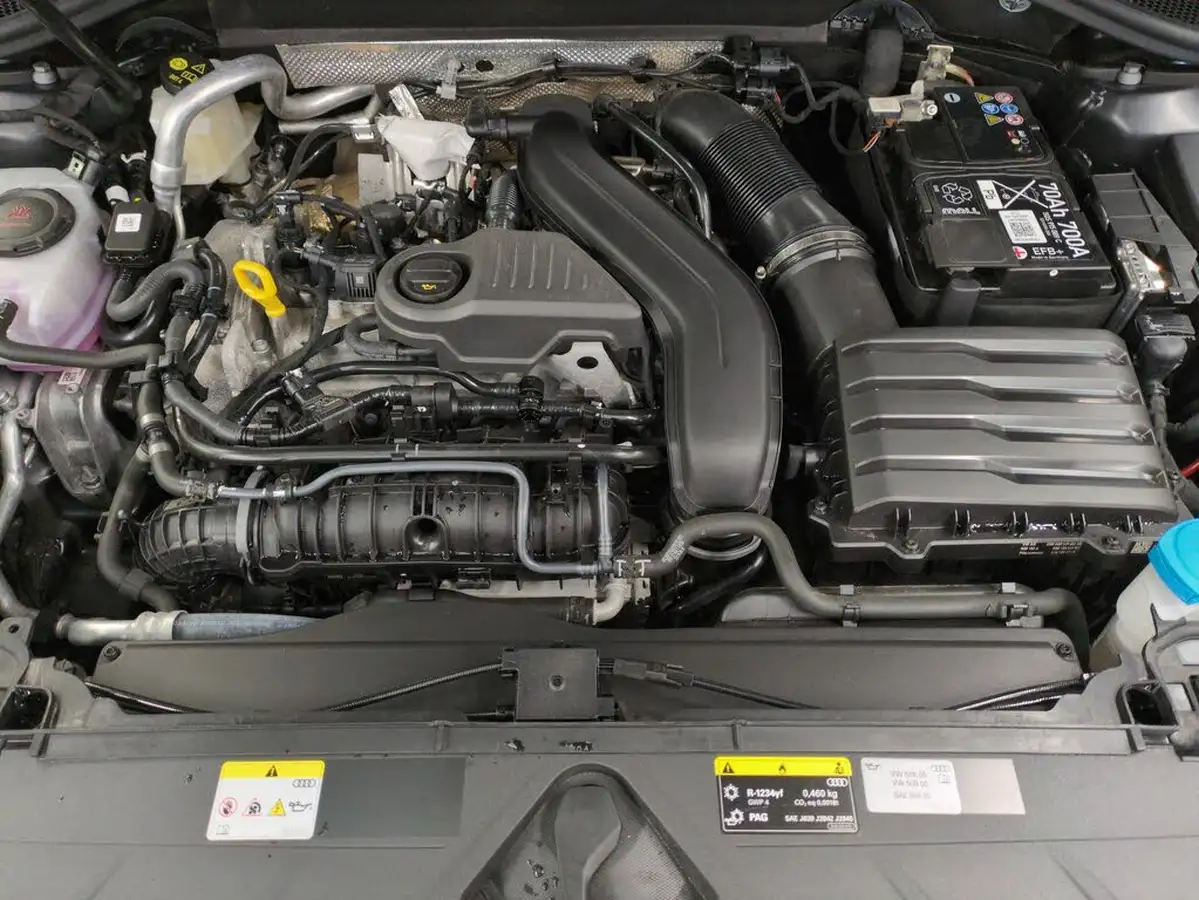 2023-audi-q2-15-35-tfsi-s-line-tronic-big-30