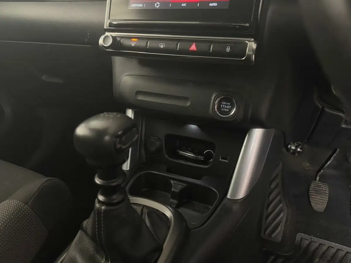 2019-citroen-c3-aircross-15bluehdi-flair-big-27
