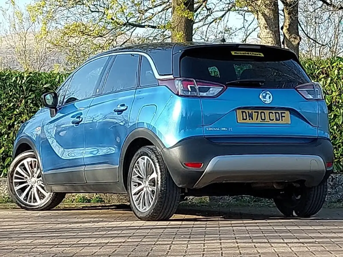 2020-vauxhall-crossland-x-12i-griffin-big-1