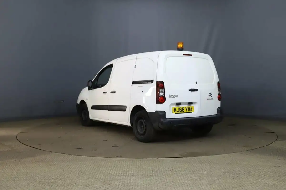 2018-citroen-berlingo-16td-l1-850-enterprise-special-edition-panel-big-5