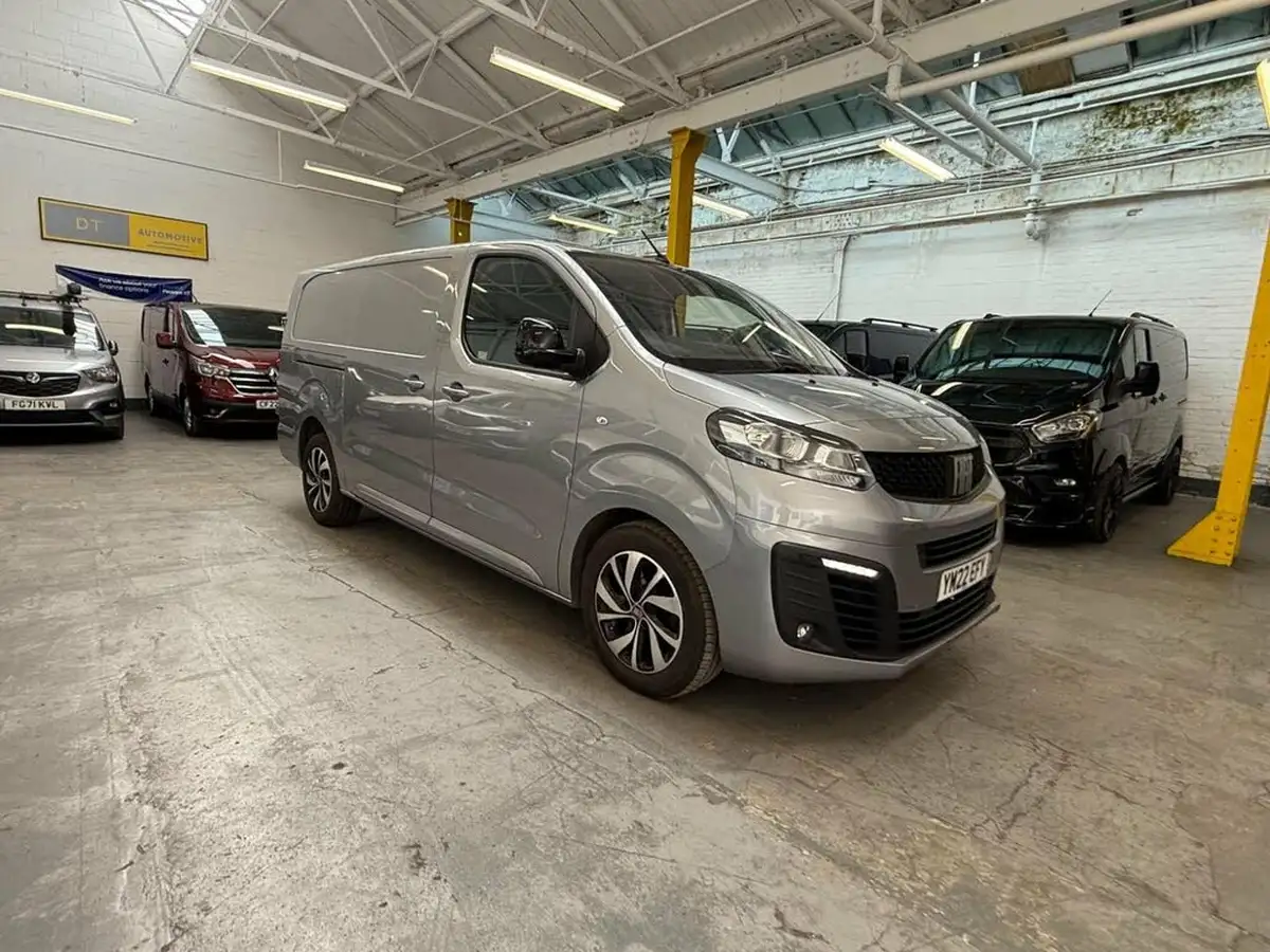 2022-fiat-scudo-20jtd-business-145hpeu6d-lwb-panel-big-12