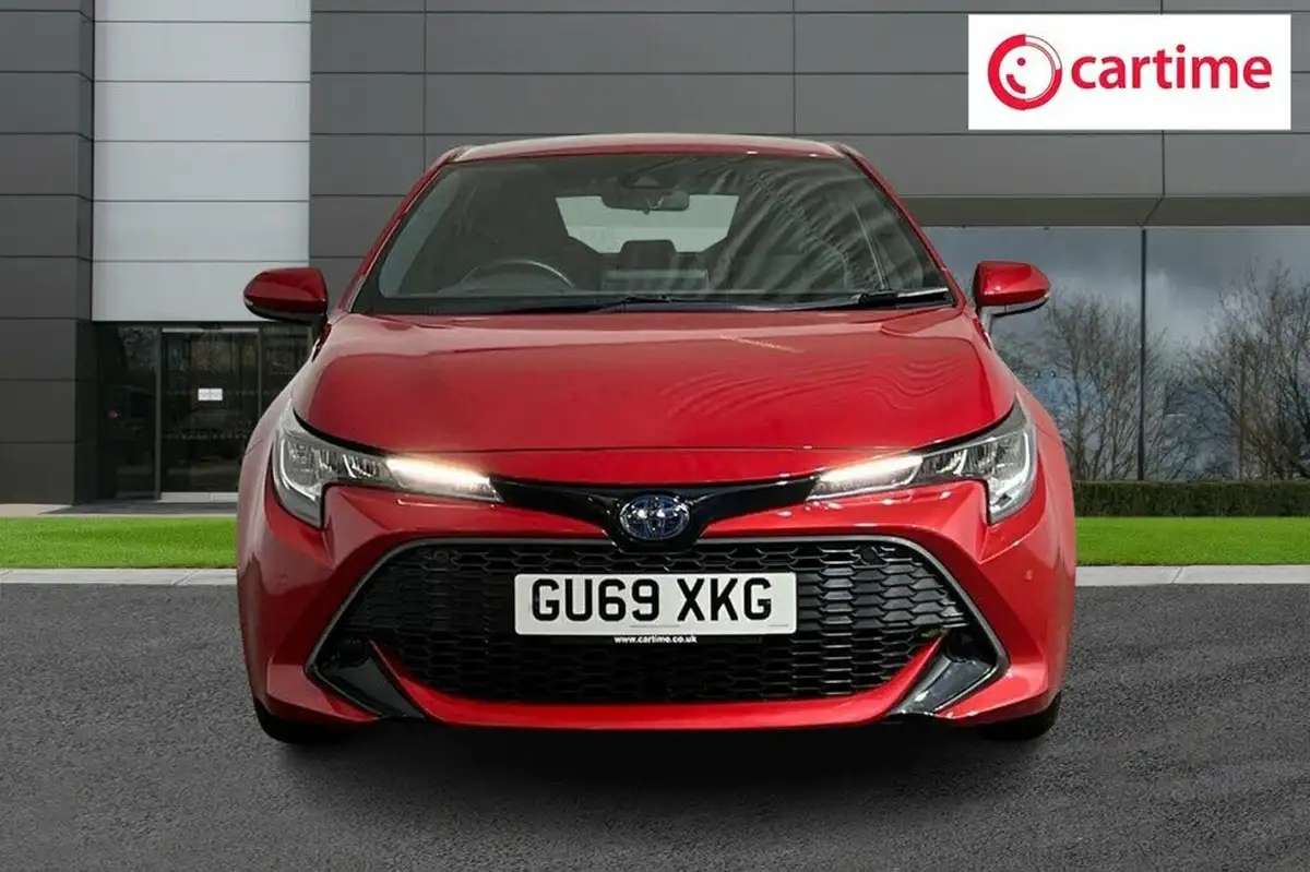 2020-toyota-corolla-18-vvt-i-icon-tech-spare-wheel-hatchback-5d-big-3