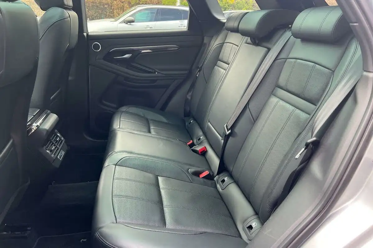 2020-land-rover-range-rover-evoque-20-d240-r-dynamic-hse-big-40