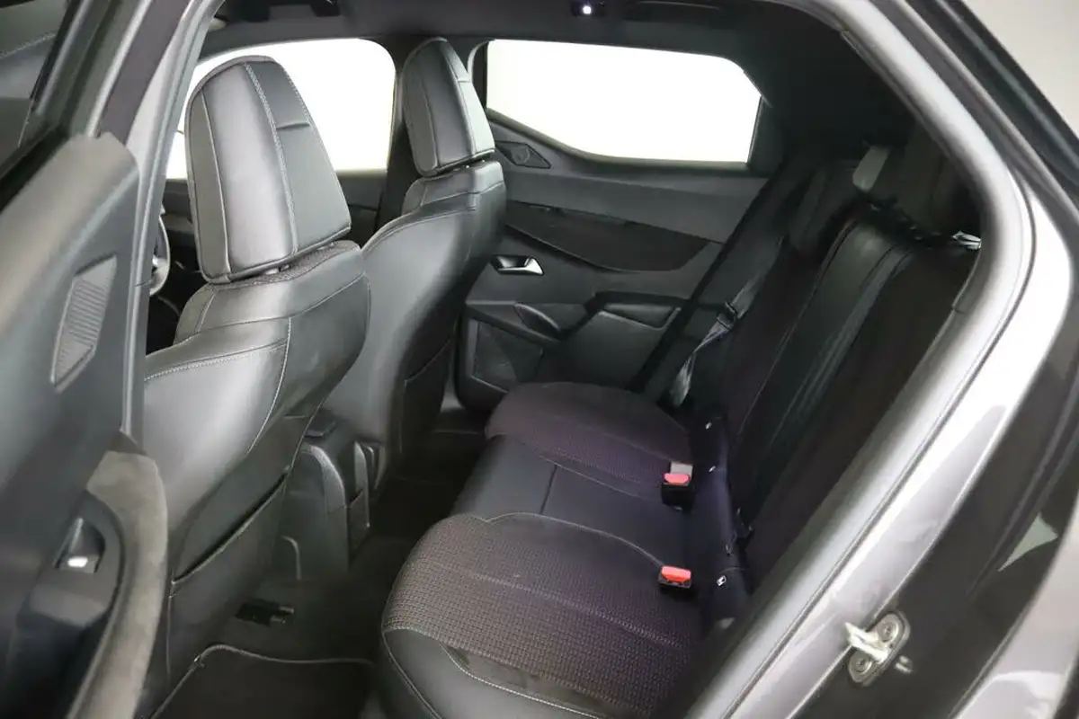 2020-ds-ds-3-crossback-e-tense-performance-line-big-11