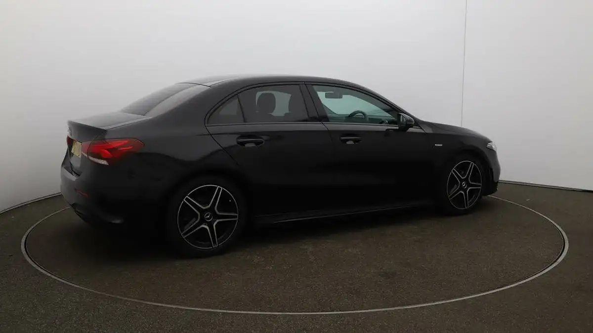 2022-mercedes-benz-a-class-13-a200-amg-line-executive-edition-saloon-4d-7g-dct-big-45