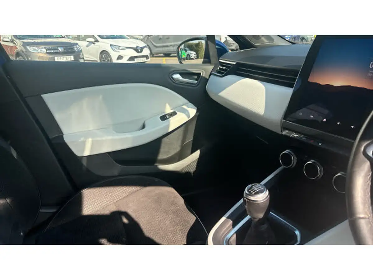 2021-renault-clio-10-tce-s-edition-90ps-big-13