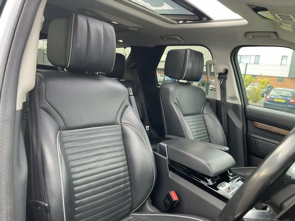 2019-land-rover-discovery-30-sd-v6-hse-luxury-big-1